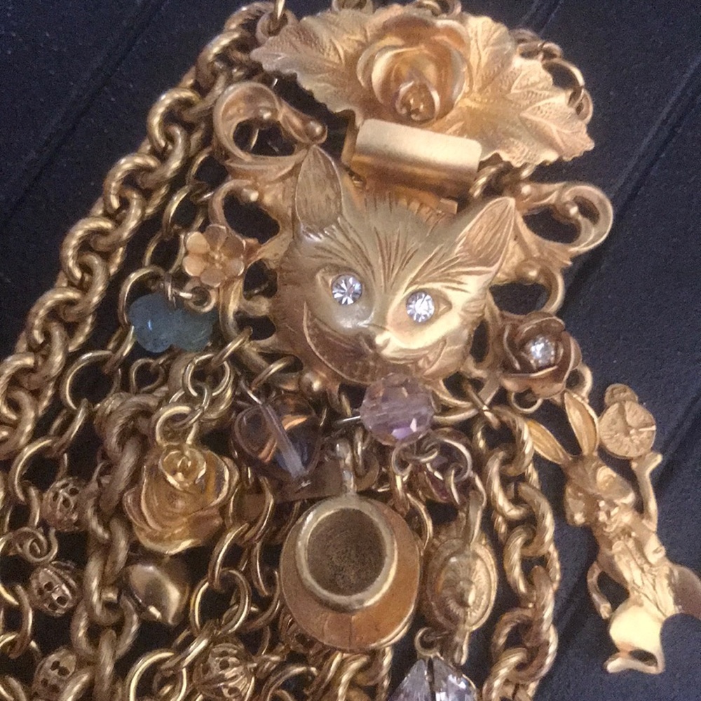 Kirk’s Folly Alice in Wonderland bracelet designer vintage - Picture 8 of 8